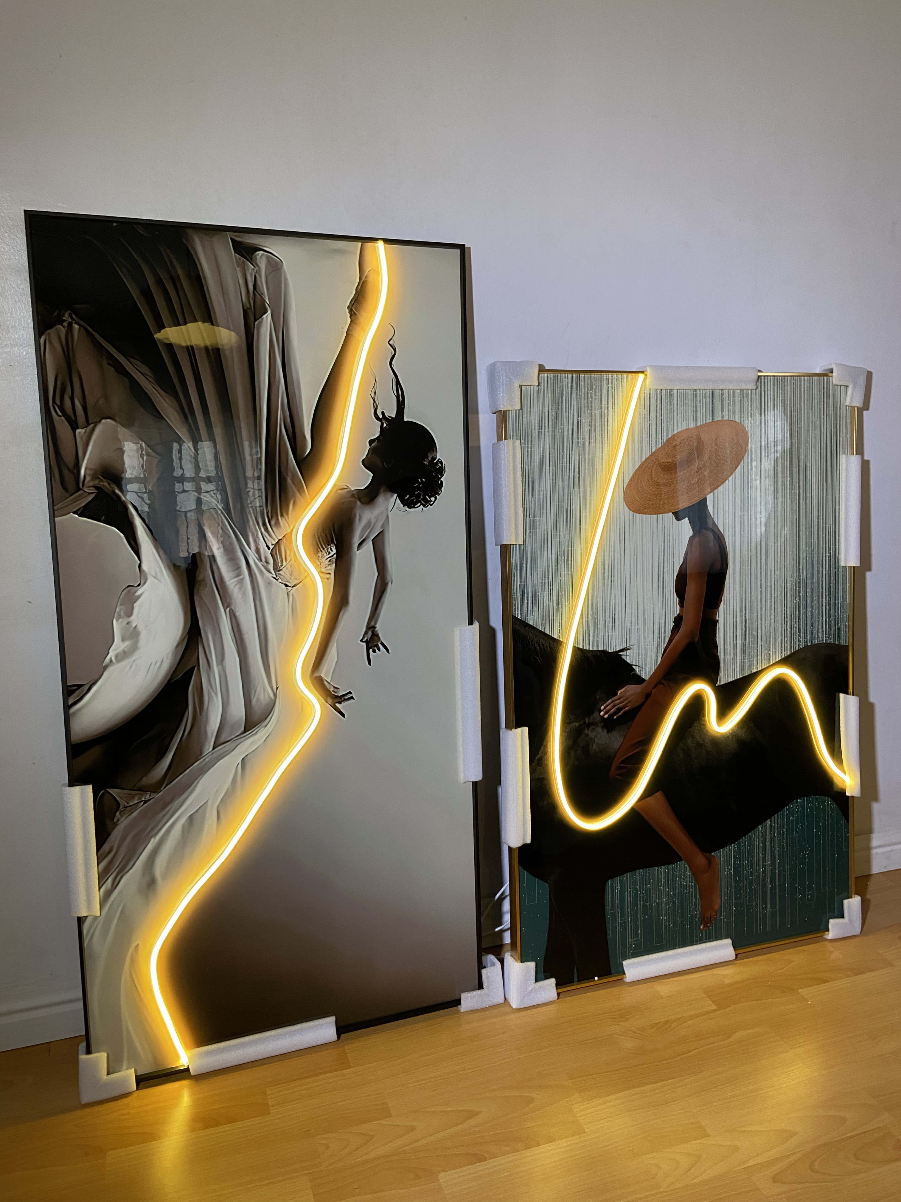Light Wall Frame alternate view 5